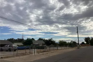 14556 Mojave St, Hesperia, CA 92345 - Photo 7