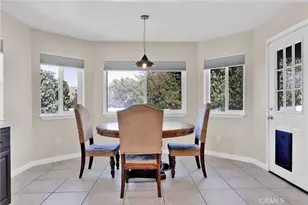 12847 Autumn Leaves Ave, Victorville, CA 92395 - Photo 15