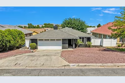 12847 Autumn Leaves Avenue, Victorville, CA 92395 - Photo 41