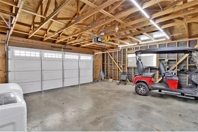 12847 Autumn Leaves Avenue, Victorville, CA 92395 - Photo 33