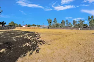 14275 Gayhead, Apple Valley, CA 92307 - Photo 39
