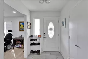 14275 Gayhead, Apple Valley, CA 92307 - Photo 3