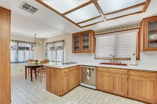 12915 Greensboro, Victorville, CA 92395 - Photo 15