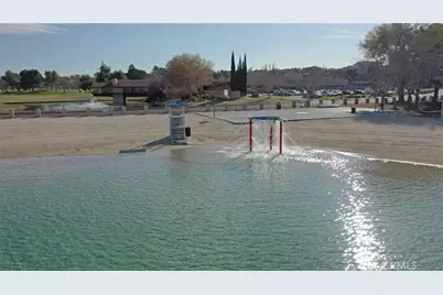 18440 Mountain Meadows Drive, Victorville, CA 92395 - Photo 43