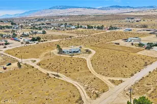 10675 Joshua, Apple Valley, CA 92308 - Photo 53