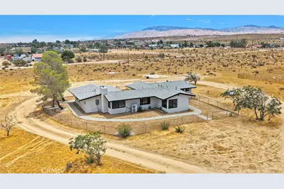 10675 Joshua, Apple Valley, CA 92308 - Photo 47