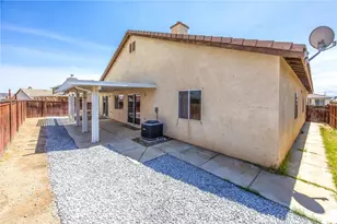 13616 Dellwood St, Victorville, CA 92392 - Photo 31