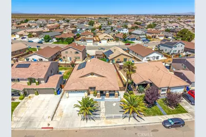 13616 Dellwood Street, Victorville, CA 92392 - Photo 39