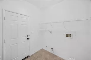 13616 Dellwood St, Victorville, CA 92392 - Photo 19