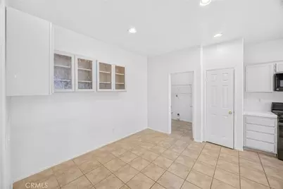 13616 Dellwood Road, Victorville, CA 92392 - Photo 11
