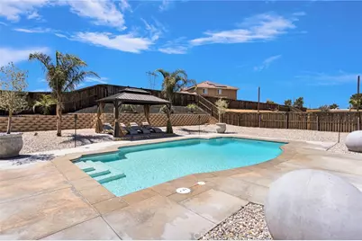 8160 April, Hesperia, CA 92345 - Photo 47