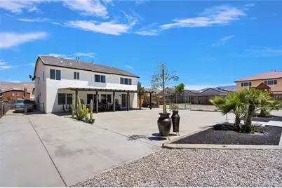 8160 April, Hesperia, CA 92345 - Photo 43