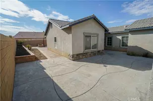 13036 Evanston, Victorville, CA 92392 - Photo 25