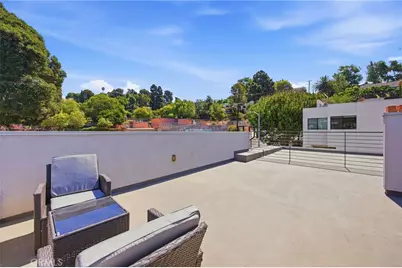 2160 Clifford, Los Angeles, CA 90026 - Photo 27
