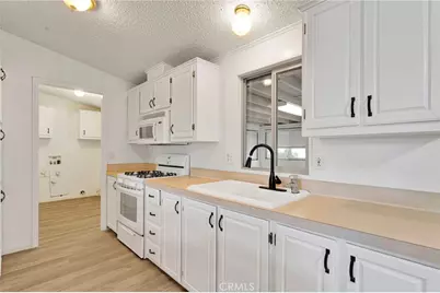 35375 Furst, Lucerne Valley, CA 92356 - Photo 13