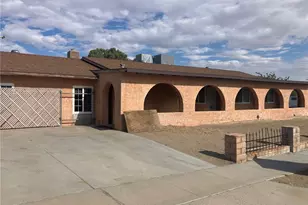 37111 Tripoli, Barstow, CA 92311 - Photo 1