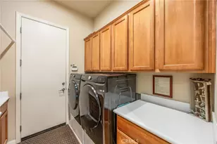 10041 El Dorado, Apple Valley, CA 92308 - Photo 11