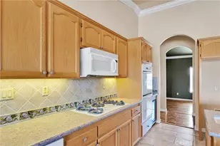 7091 Coriander, Oak Hills, CA 92344 - Photo 23