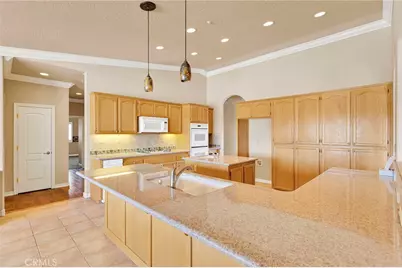 7091 Coriander, Oak Hills, CA 92344 - Photo 19