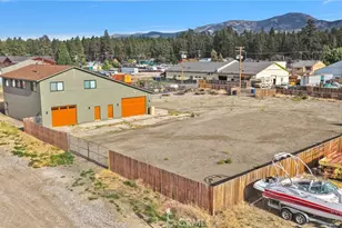 614 W Fairway, Big Bear City, CA 92314 - Photo 39