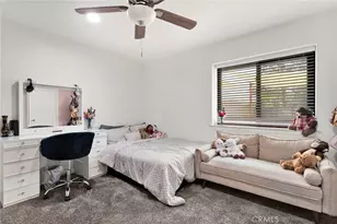 15027 Riverside, Apple Valley, CA 92307 - Photo 35