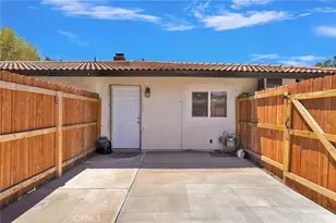 15027 Riverside, Apple Valley, CA 92307 - Photo 27