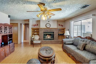 14861 Riverside, Apple Valley, CA 92307 - Photo 23