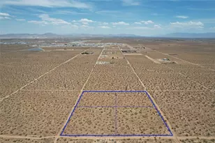 8 Buckeye Ave, Adelanto, CA 92301 - Photo 1