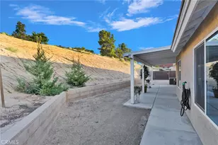 17725 Bangor, Hesperia, CA 92345 - Photo 41