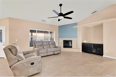 17725 Bangor, Hesperia, CA 92345 - Photo 9