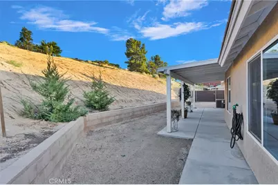 17725 Bangor, Hesperia, CA 92345 - Photo 41