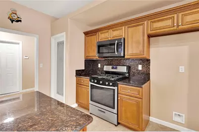 17725 Bangor, Hesperia, CA 92345 - Photo 19