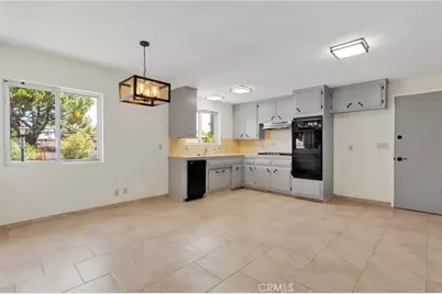 270 E 13th Street, Beaumont, CA 92223 - Photo 5