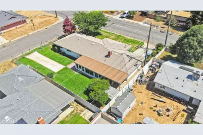 270 E 13th Street, Beaumont, CA 92223 - Photo 35