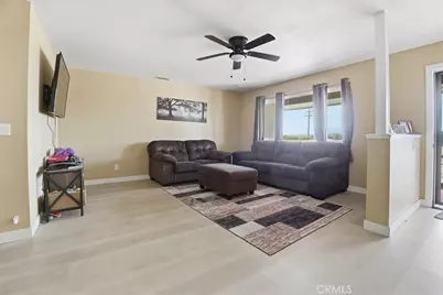 10911 Caribou Avenue, Apple Valley, CA 92308 - Photo 7