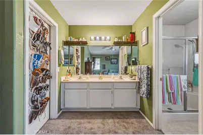 17608 Electra, Victorville, CA 92395 - Photo 23