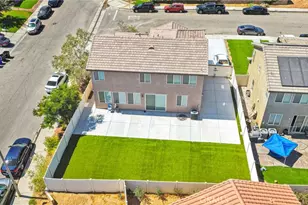 12388 Falena, Victorville, CA 92392 - Photo 47