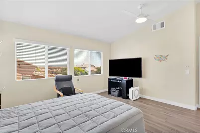 12388 Falena, Victorville, CA 92392 - Photo 25