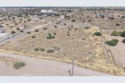 111 Smoke Tree Road, Phelan, CA 92371 - Photo 7