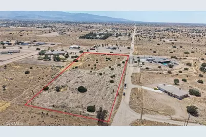 111 Smoke Tree Road, Phelan, CA 92371 - Photo 3