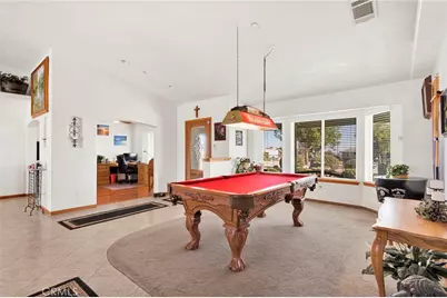 10525 Mono, Phelan, CA 92392 - Photo 13