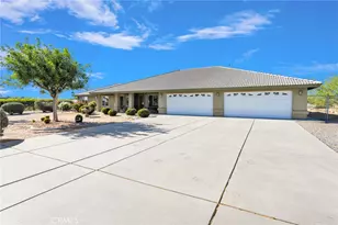 10525 Mono, Phelan, CA 92392 - Photo 9