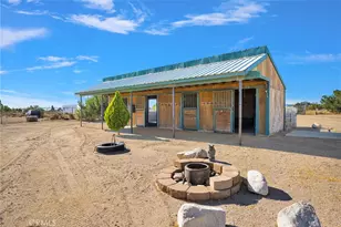 10525 Mono, Phelan, CA 92392 - Photo 57
