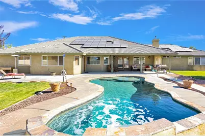 10525 Mono, Phelan, CA 92392 - Photo 1