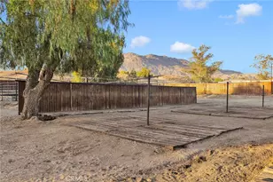 31120 Kelstar, Hemet, CA 92544 - Photo 47