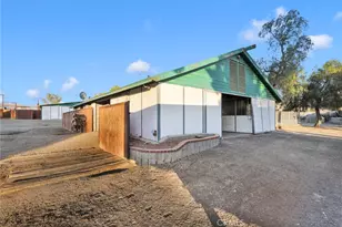 31120 Kelstar, Hemet, CA 92544 - Photo 43