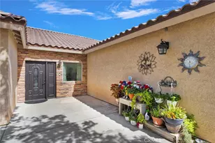 17111 Mesquite Rd, Apple Valley, CA 92307 - Photo 3