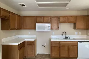 11733 Virginia, Adelanto, CA 92301 - Photo 3