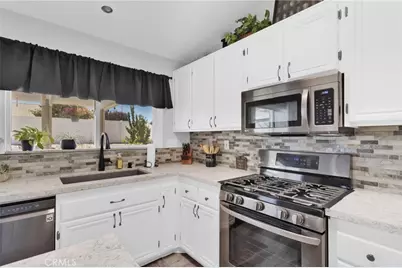 12701 Adolfo Lane, Victorville, CA 92392 - Photo 17