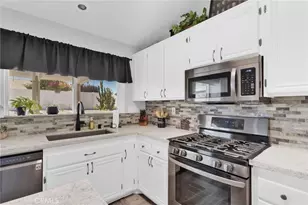 12701 Adolfo Ln, Victorville, CA 92392 - Photo 17